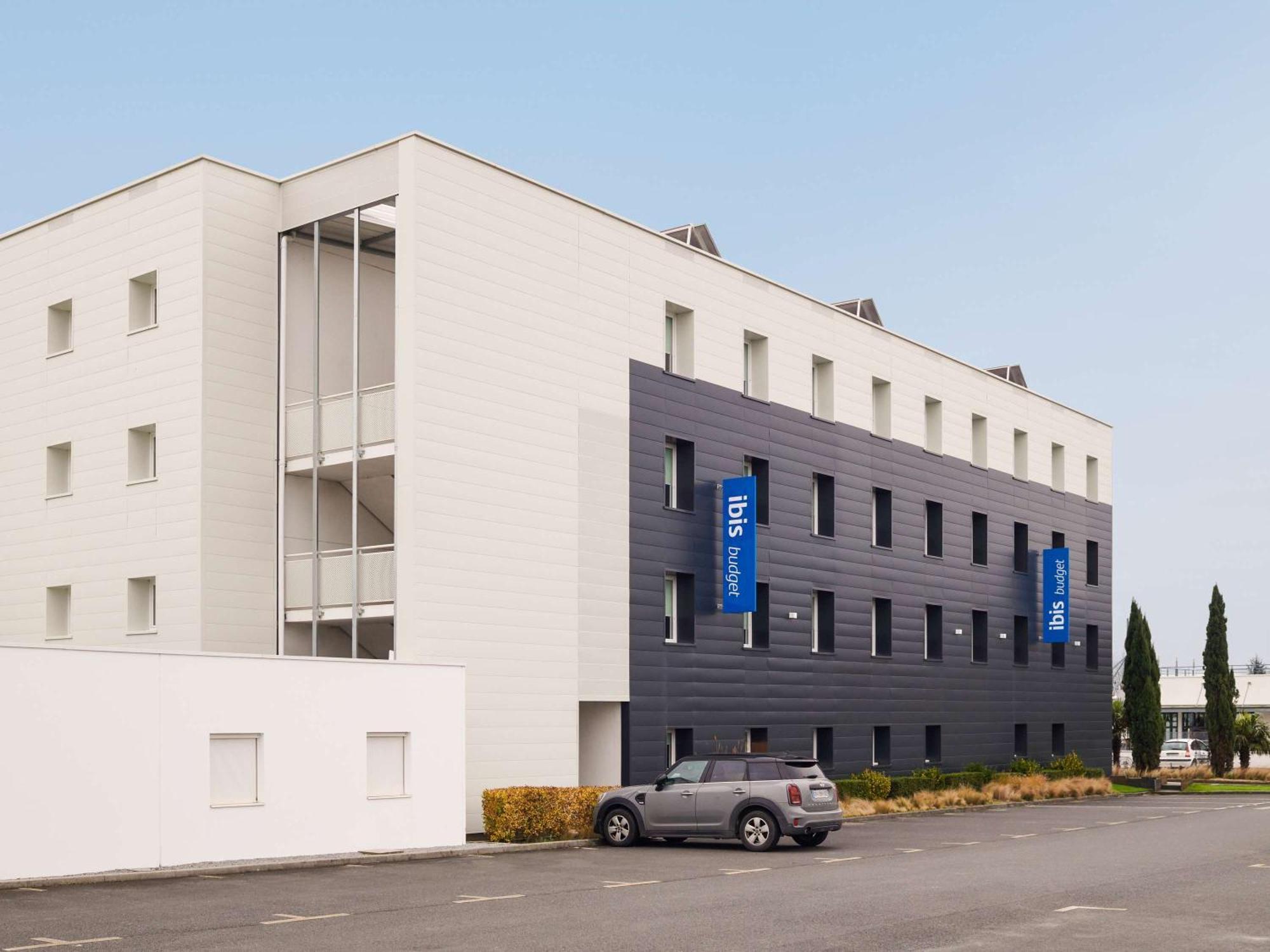 Ibis Budget Ancenis Mésanger Eksteriør bilde